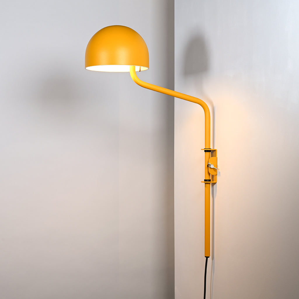 Officer desk or wall yellow / white