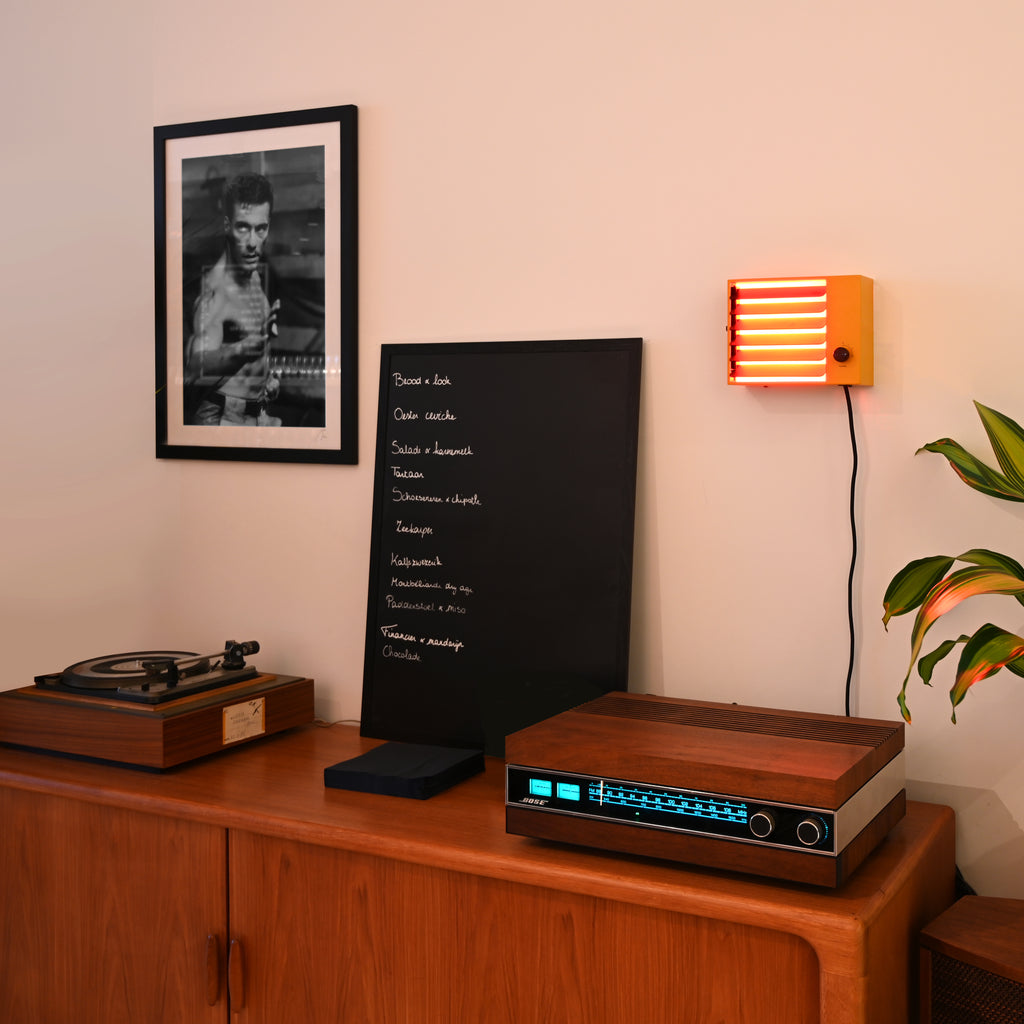 Marvin (power cord & plug version)